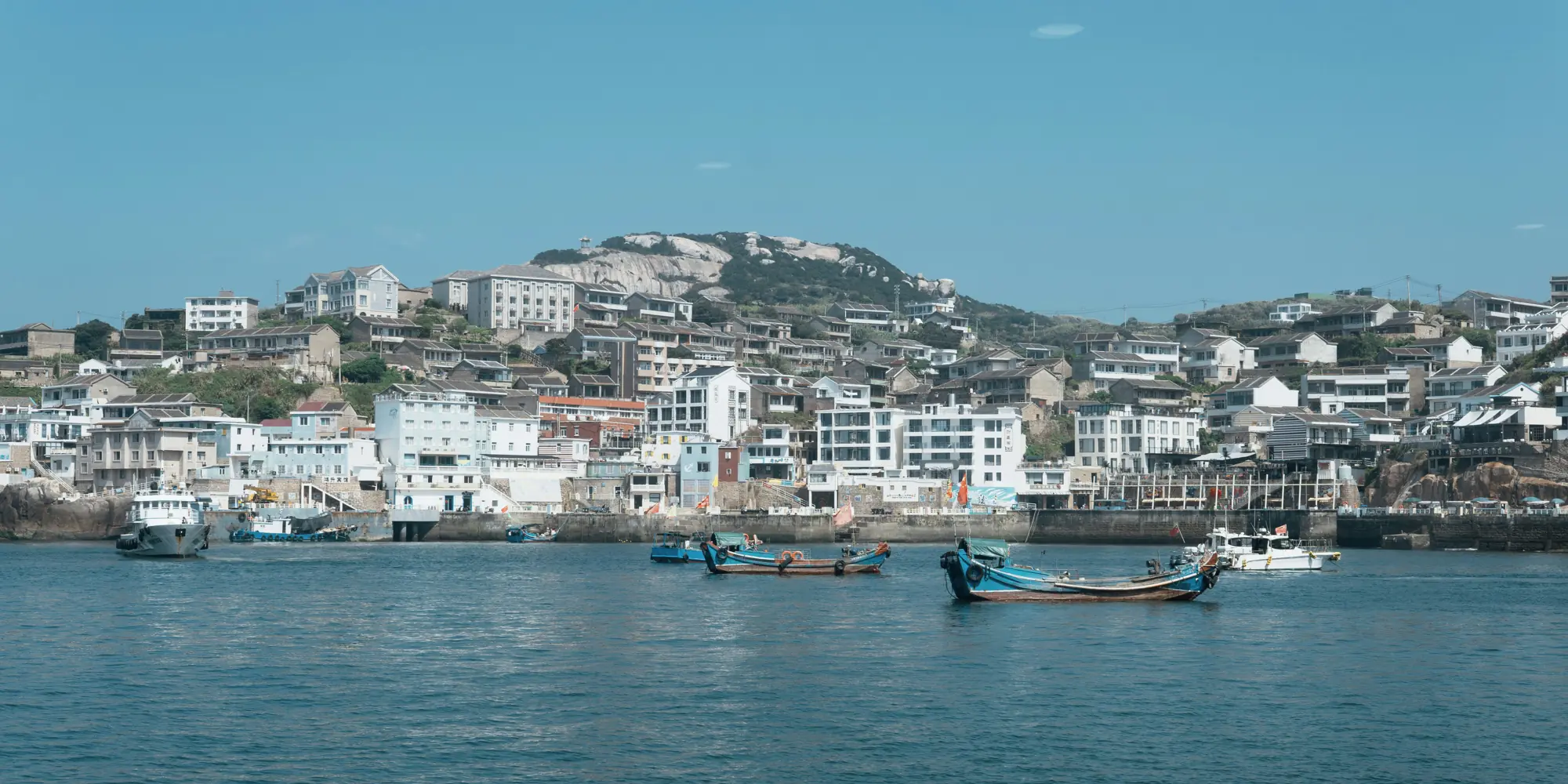 从海上看中国东极镇